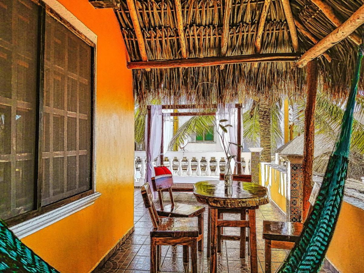 Beachfront Apartment Hacienda Dเอลกูโย ภายนอก รูปภาพ